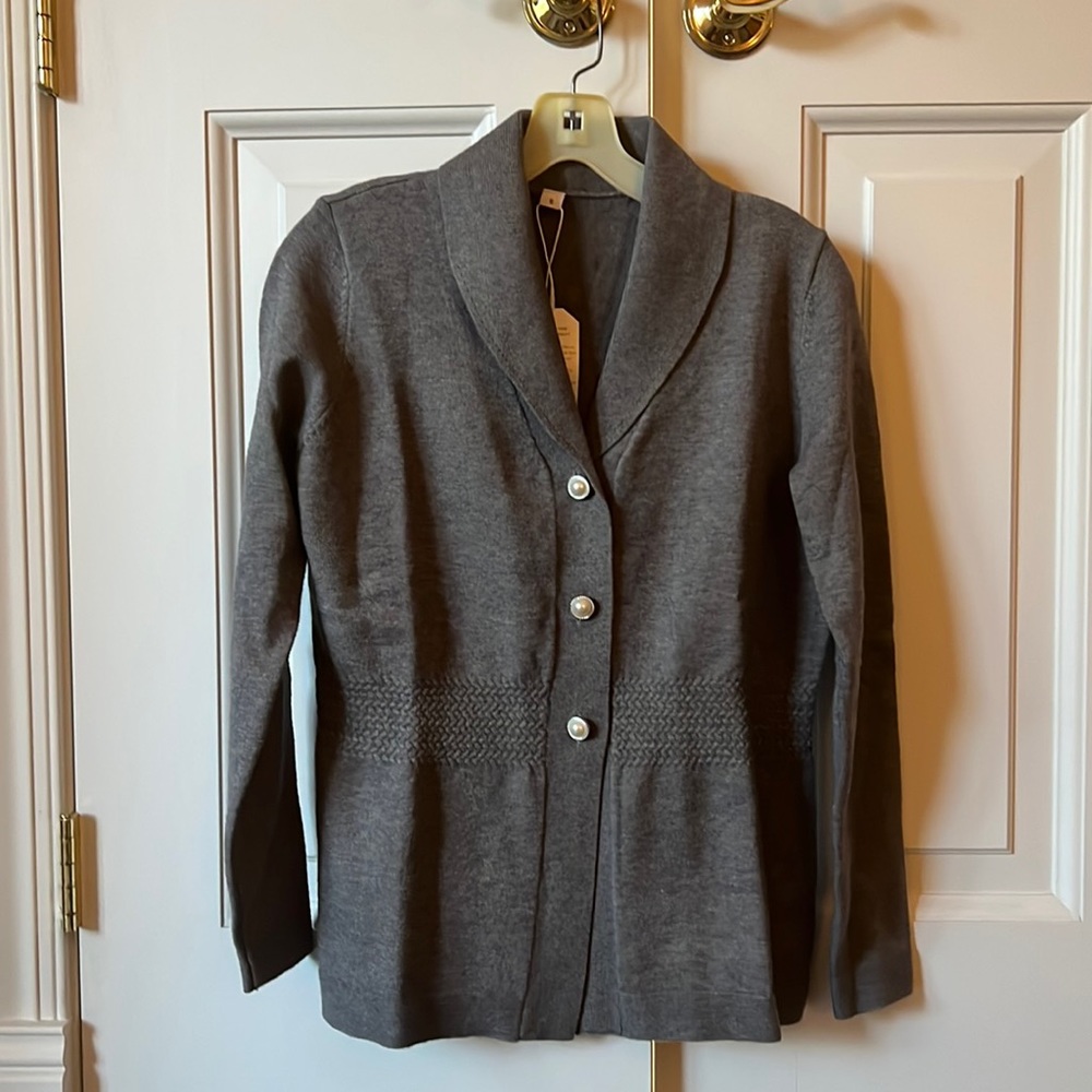 Gray Peplum Sweater with pearl buttons size S brand new!  Never worn